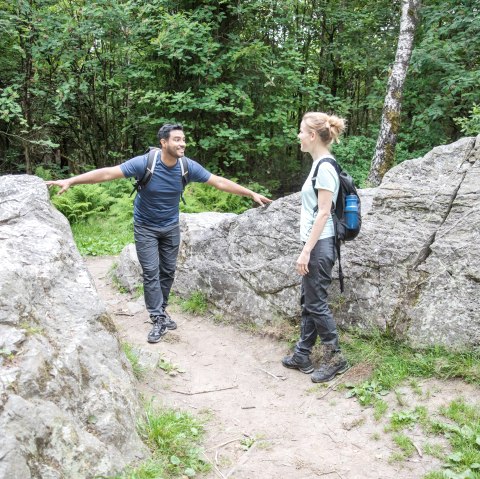 An Kaiser Karls Bettstatt, © Eifel-Tourismus GmbH, AR, shapefruit AG - finanziert durch REACT-EU An Kaiser Karls Bettstatt, © Eifel-Tourismus GmbH, AR, shapefruit AG - finanziert durch REACT-EU