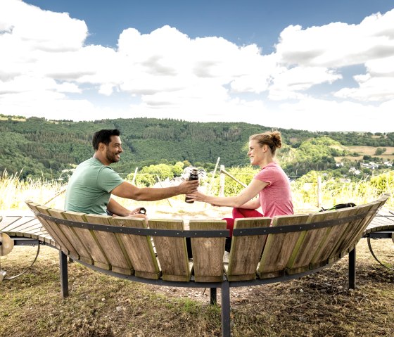 Der Rast- und Erlebnisplatz Auf dem Demer bildet in seiner Form eine Schleife der Rur nach, © Eifel Tourismus GmbH, Dominik Ketz Der Rast- und Erlebnisplatz Auf dem Demer bildet in seiner Form eine Schleife der Rur nach, © Eifel Tourismus GmbH, Dominik Ketz