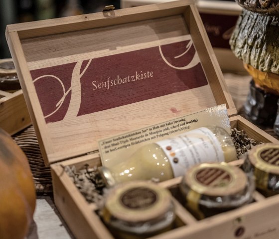 Senf, © Eifel Tourismus GmbH, Dennis Stratmann Senf, © Eifel Tourismus GmbH, Dennis Stratmann