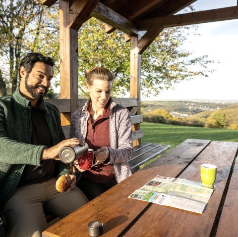 A break after the hike, © Eifel-Tourismus GmbH, Dominik Ketz A break after the hike, © Eifel-Tourismus GmbH, Dominik Ketz
