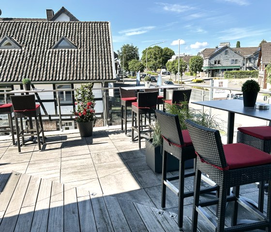 Außenterasse, © Daniel Willems Außenterasse, © Daniel Willems