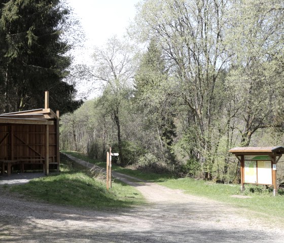 Shelter & information board, © Monschau-Touristik Shelter & information board, © Monschau-Touristik