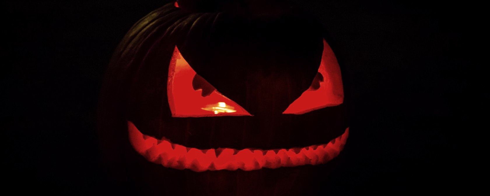 Schaurige Stimmung auf Burg Satzvey, © Mike Göhre - Der Fotoschmied Schaurige Stimmung auf Burg Satzvey, © Mike Göhre - Der Fotoschmied