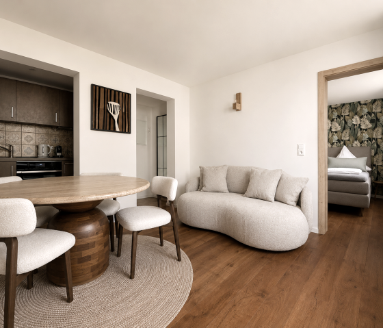 Suite 31_3 Suite 31_3