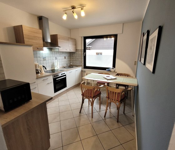 20250922_170403 20250922_170403