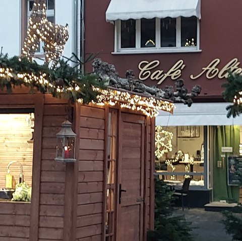 Weihnachtsbuden auf dem Alter Markt, © Stadt Euskirchen Weihnachtsbuden auf dem Alter Markt, © Stadt Euskirchen