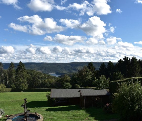 Schäfchenwolken mit Tiefenwirkung, © seeblick-eifel.de Schäfchenwolken mit Tiefenwirkung, © seeblick-eifel.de