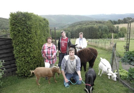 Wandern mit Tieren, © Haus RurseeIdyll/Gabriele Laufenberg Wandern mit Tieren, © Haus RurseeIdyll/Gabriele Laufenberg