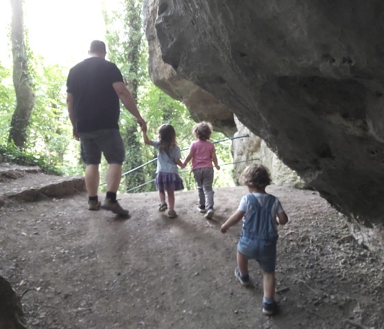 Kakushöhle1, © Lena Poth Kakushöhle1, © Lena Poth