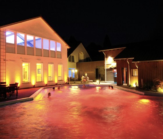 Abendkulisse Meerwasserpool Abendkulisse Meerwasserpool