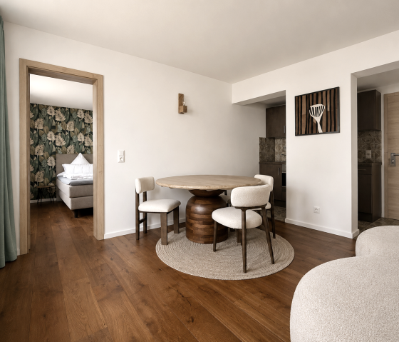 Suite 31_2 Suite 31_2