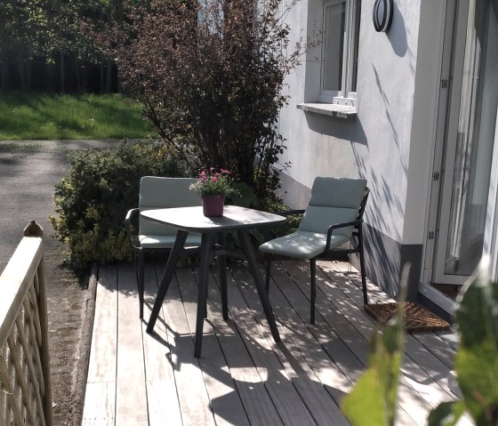 Terrasse, © Nordeifel Tourismus GmbH & Ferienwohnung Hahn Terrasse, © Nordeifel Tourismus GmbH & Ferienwohnung Hahn