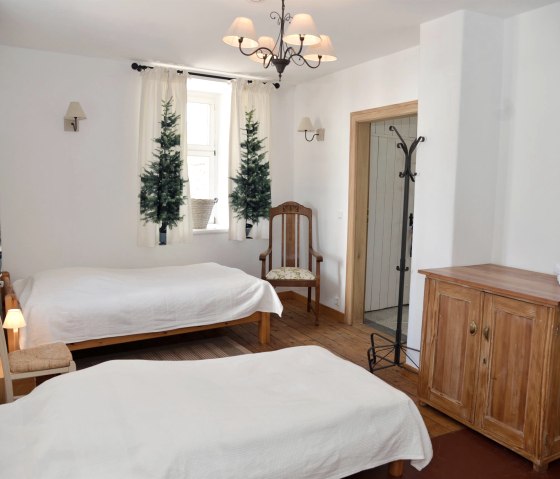 Schlafzimmer 2 EG, © Nordeifel Tourismus GmbH & La Maison Schlafzimmer 2 EG, © Nordeifel Tourismus GmbH & La Maison