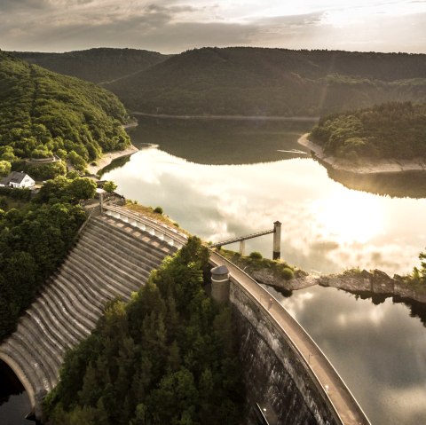 Urft dam in the morning light, © Eifel Tourismus GmbH, Dominik Ketz Urft dam in the morning light, © Eifel Tourismus GmbH, Dominik Ketz