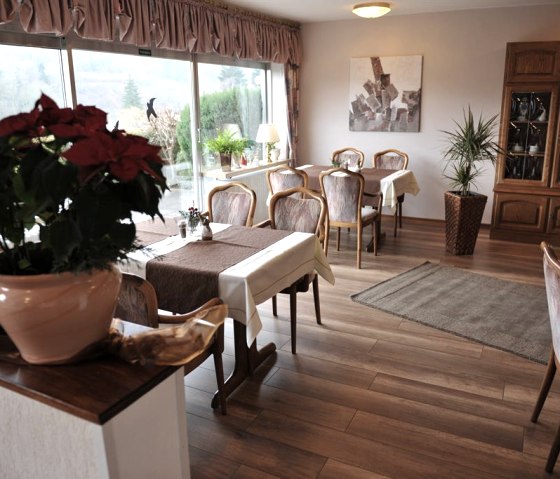 Essraum III, © Nordeifel Tourismus GmbH & Hotel Pension Haus Berghof Essraum III, © Nordeifel Tourismus GmbH & Hotel Pension Haus Berghof