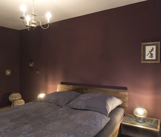 Schlafzimmer_2_1, © Nordeifel Tourismus GmbH & Zum goldenen Schaf Schlafzimmer_2_1, © Nordeifel Tourismus GmbH & Zum goldenen Schaf