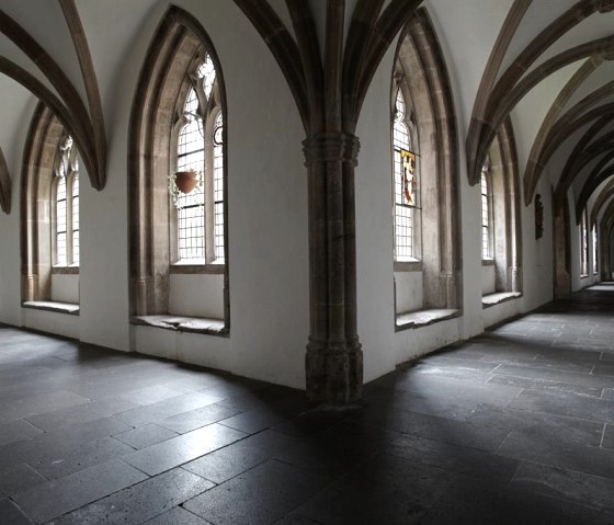 KlosterSteinfeld Kreuzgang, © Nordeifel Tourismus GmbH & Gästehaus Kloster Steinfeld KlosterSteinfeld Kreuzgang, © Nordeifel Tourismus GmbH & Gästehaus Kloster Steinfeld