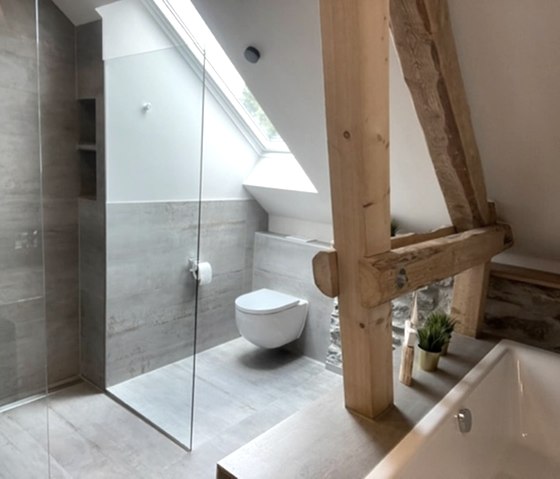 Whg. 1 Bad Whg. 1 Bad