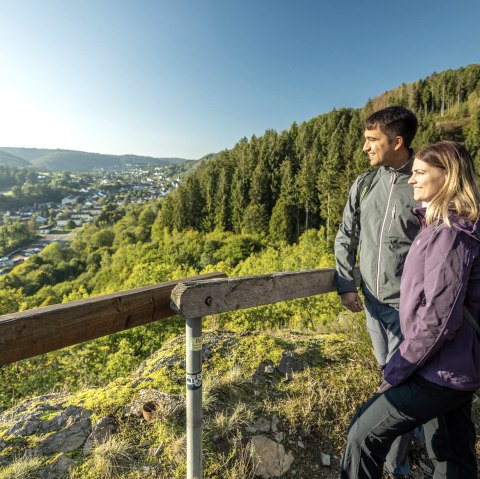 Aussichtspunkt Kuckucksley, © Eifel Tourismus GmbH, Dominik Ketz Aussichtspunkt Kuckucksley, © Eifel Tourismus GmbH, Dominik Ketz