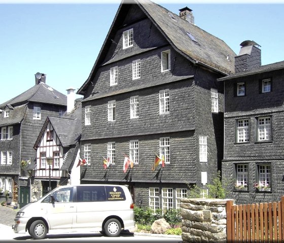 Hotel Graf Rolshausen 03 Hotel Graf Rolshausen 03