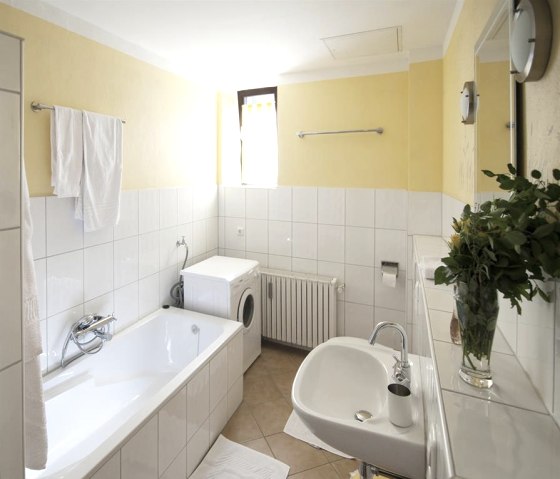 Bad en Suite Erdgeschoss, © Nordeifel Tourismus GmbH & La Maison Bad en Suite Erdgeschoss, © Nordeifel Tourismus GmbH & La Maison