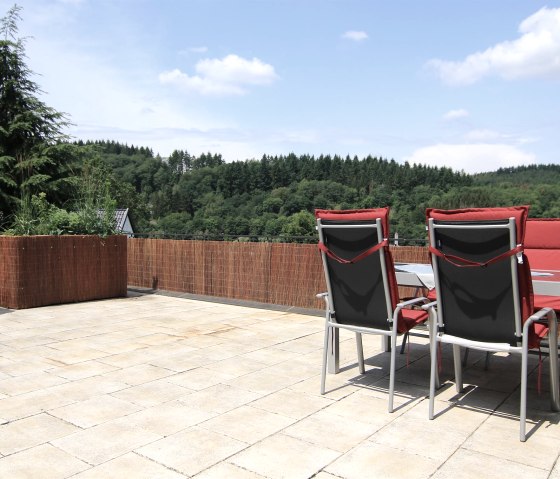 Aussicht oben, © Nordeifel Tourismus GmbH & Haus Paulus Aussicht oben, © Nordeifel Tourismus GmbH & Haus Paulus