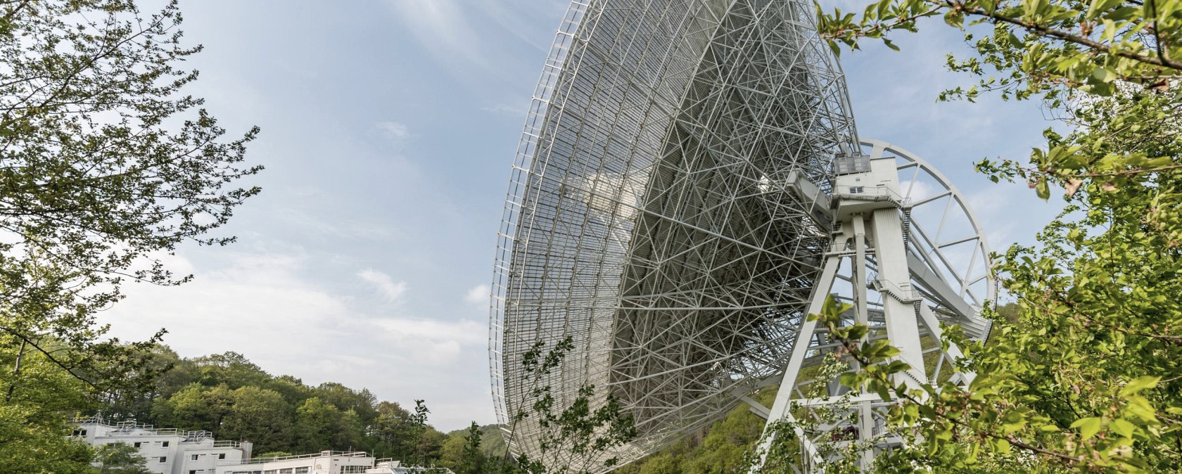 Effelsberg radio telescope, © Eifel Tourismus GmbH, AR - shapefruit AG Effelsberg radio telescope, © Eifel Tourismus GmbH, AR - shapefruit AG