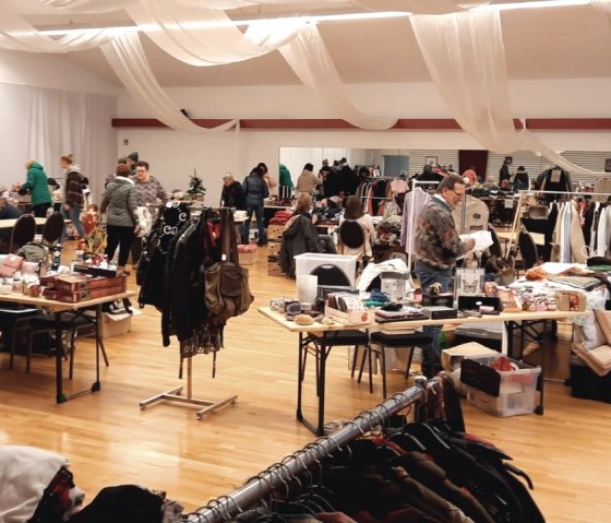 TW Flohmarkt (c) Rebecca Unger TW Flohmarkt (c) Rebecca Unger