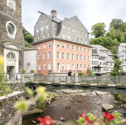 The Red House in Monschau, © Eifel Tourismus GmbH, Dominik Ketz The Red House in Monschau, © Eifel Tourismus GmbH, Dominik Ketz