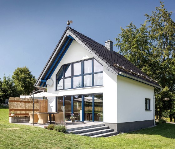 Terrasse Blaues Haus, © Ferienhäuser Gehlen Terrasse Blaues Haus, © Ferienhäuser Gehlen