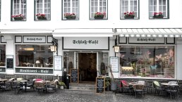 Das Schloß Café - Außenansicht, © Achim Pröpper Das Schloß Café - Außenansicht, © Achim Pröpper