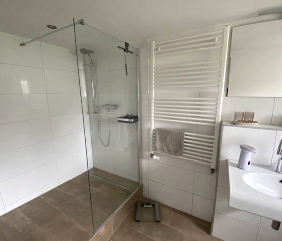 Badezimmer, © Ferienwohnung Eifelauszeit Badezimmer, © Ferienwohnung Eifelauszeit