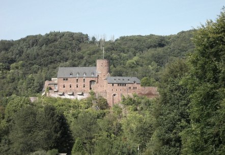Burg Hengebach, © Eifel heimisch Burg Hengebach, © Eifel heimisch