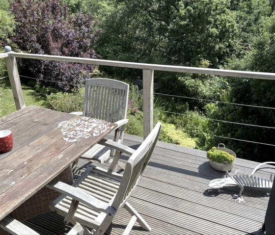 B8E90BDE-1B07-4CF1-A13A-65EEDB2164E5_1_105_c B8E90BDE-1B07-4CF1-A13A-65EEDB2164E5_1_105_c