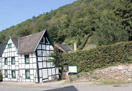 Fassade Ferienwohnungen Hickertz, © Ferienwohnungen Hickertz Fassade Ferienwohnungen Hickertz, © Ferienwohnungen Hickertz