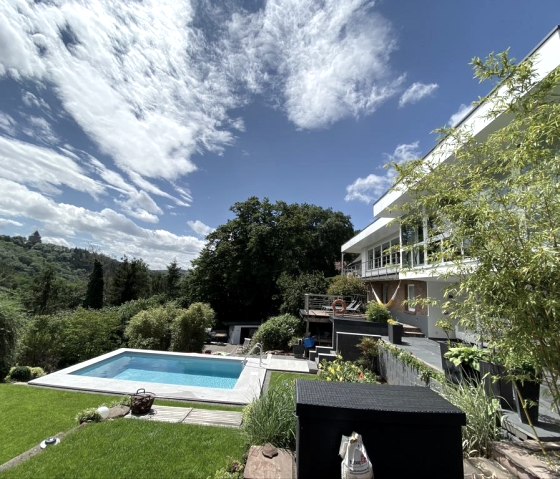 7138C722-3998-4933-BEE7-C9C80CCDD2B9_1_105_c 7138C722-3998-4933-BEE7-C9C80CCDD2B9_1_105_c