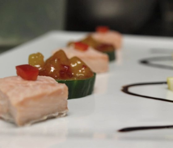 Lachs mit scharfem Papayadip, © seeblick-eifel.de Lachs mit scharfem Papayadip, © seeblick-eifel.de
