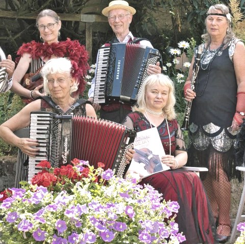 Salon Ensemble Beda, © Jan Grell Salon Ensemble Beda, © Jan Grell