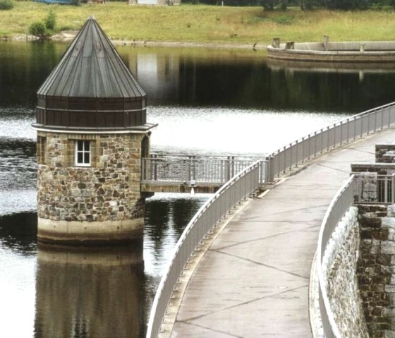 Dreilägerbachtalsperre Staumauer, © Wolfgang Tscherner Dreilägerbachtalsperre Staumauer, © Wolfgang Tscherner