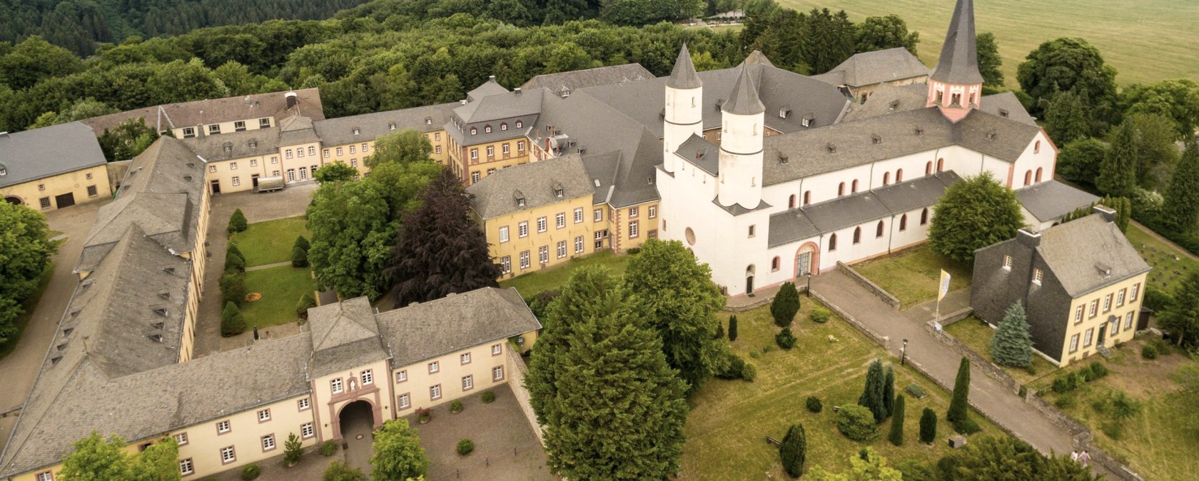 Kloster Steinfeld von oben, © Eifel Tourismus GmbH, D. Ketz Kloster Steinfeld von oben, © Eifel Tourismus GmbH, D. Ketz