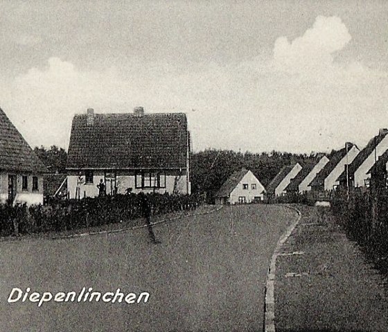 Ansichtkarte Siedlung Diepenlinchen, © P. Castor Düern, Sammlung Hans Kreitz, Stolberg Ansichtkarte Siedlung Diepenlinchen, © P. Castor Düern, Sammlung Hans Kreitz, Stolberg