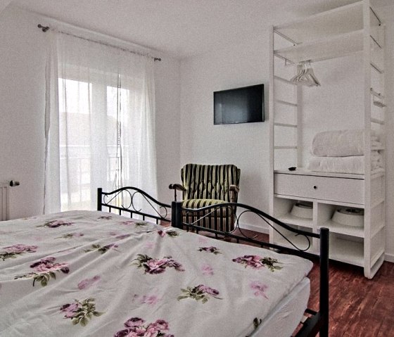 110_Schlafzimmer_3, © Nordeifel Tourismus GmbH & Ferienhaus Vogelsberg 110_Schlafzimmer_3, © Nordeifel Tourismus GmbH & Ferienhaus Vogelsberg