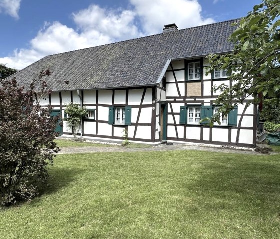 251dbec6-61f6-436b-91dc-678756bf06fd