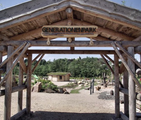 Spielplatz, &copy; Nordeifel Tourismus GmbH & La Maison