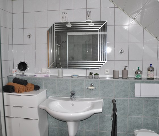 Ferienwohnung "Sommerblick" Bad