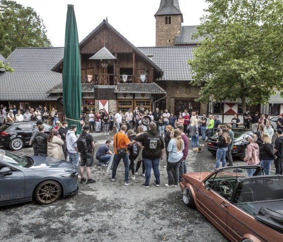 The Castle Meet1