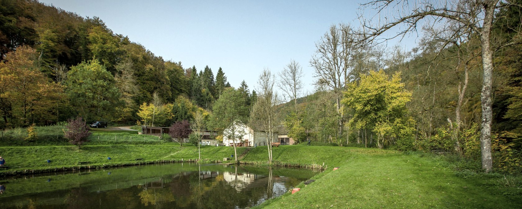 Angeln in Flie&szlig;em, &copy; Keller Art Design