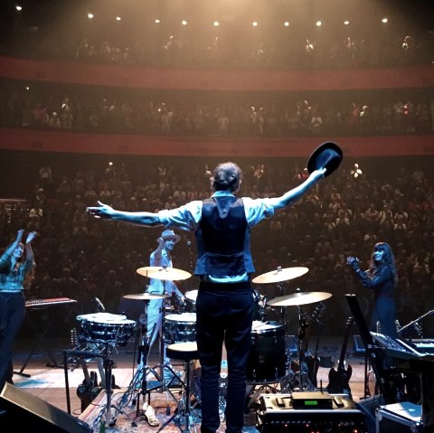 Fleetwood Mac by The Cosmic Carnival, &copy; Richard Beukelaar