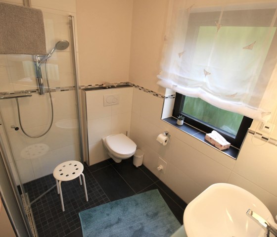 Bathroom-bottom, © Nordeifel Tourismus GmbH & Wiegmanns