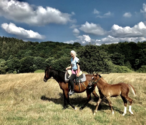JUNG &uuml;bt sich !